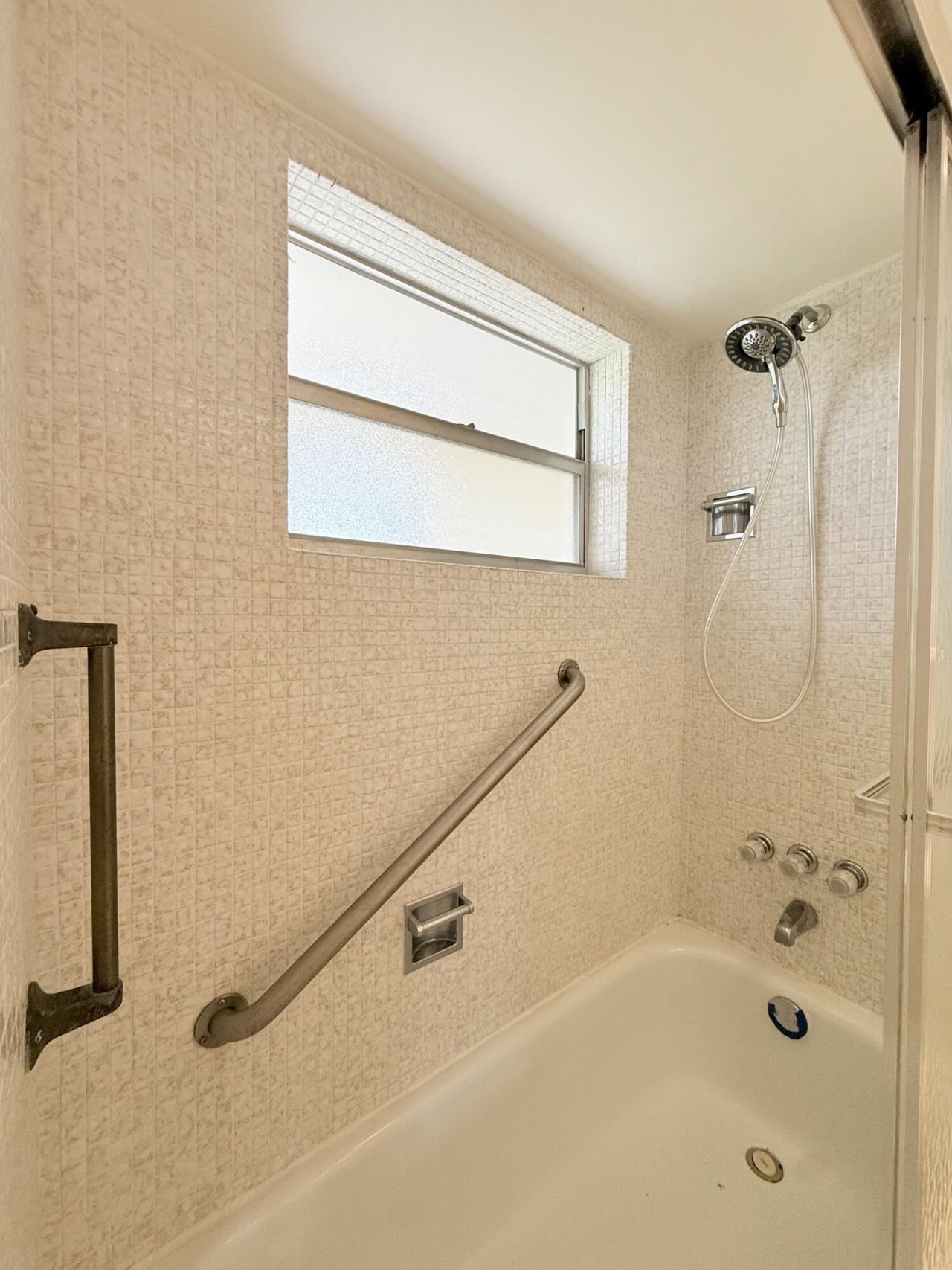 2800 NW 47th Terrace, Unit 106B, Lauderdale Lakes, FL 33313 Photo