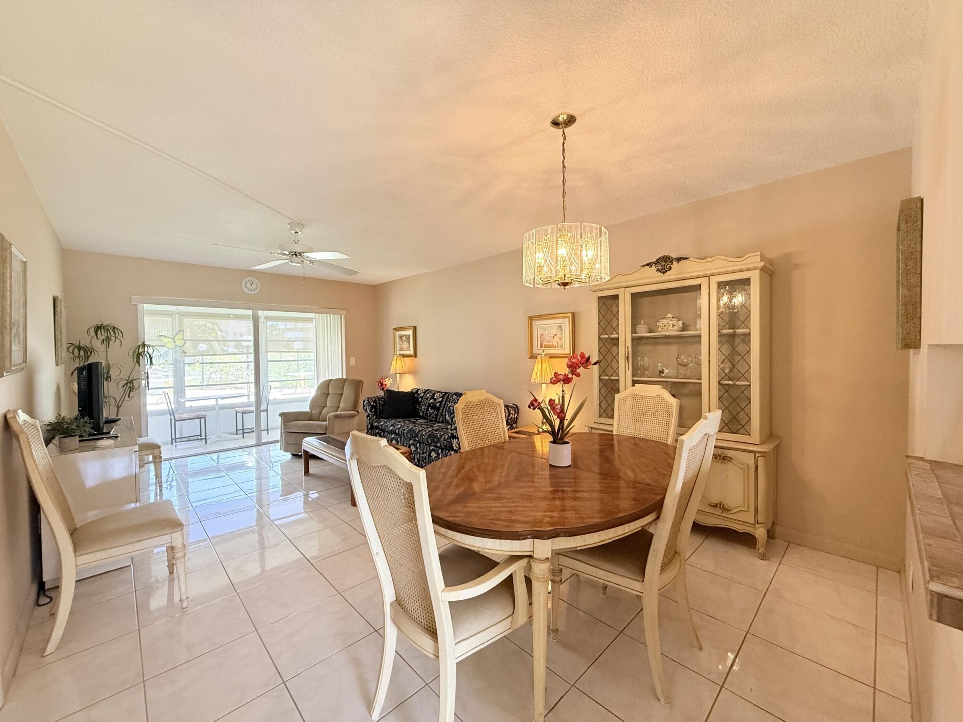 2800 NW 47th Terrace, Unit 106B, Lauderdale Lakes, FL 33313 Photo