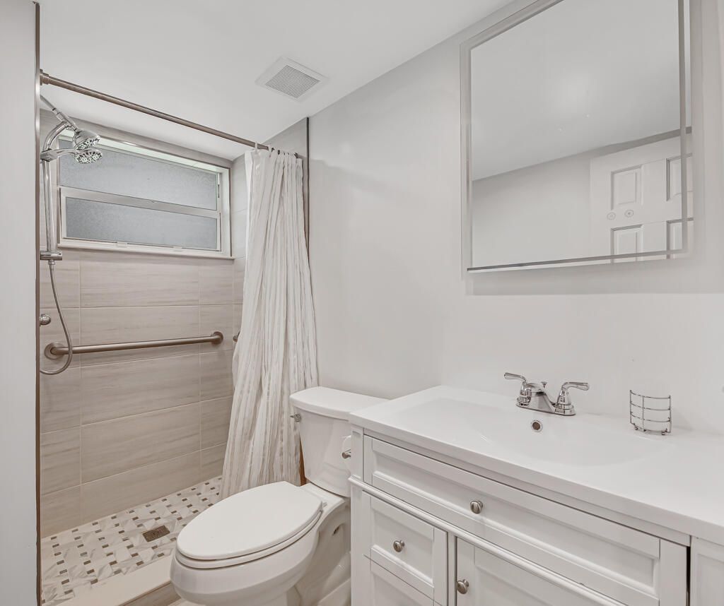 752 Lori Drive, Unit 217, Palm Springs, FL 33461 Photo