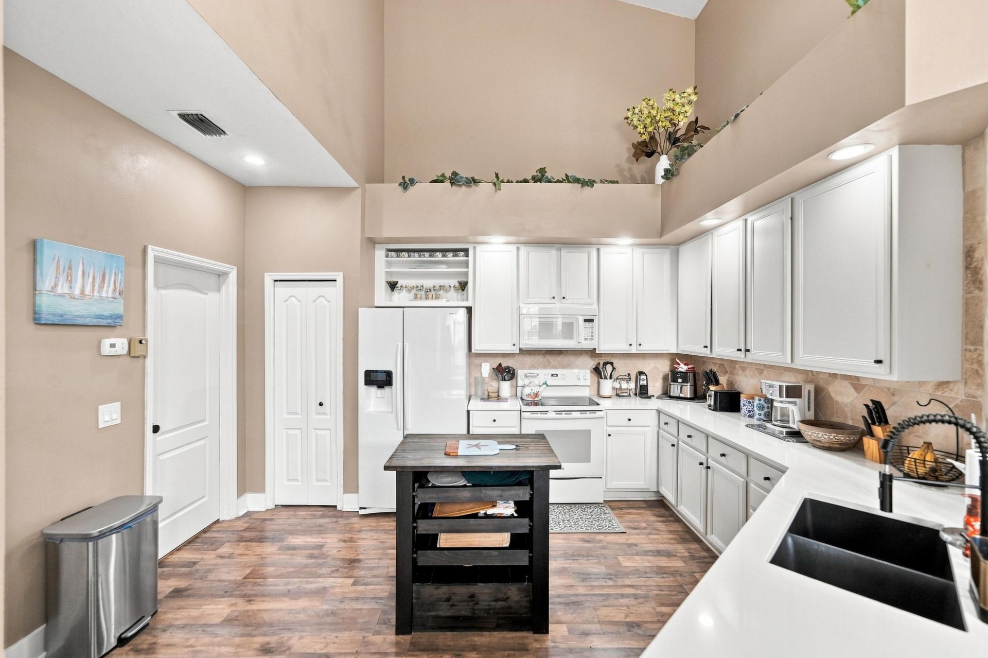 1686 SW Harbour Isles Circle, Port Saint Lucie, FL 34986 Photo