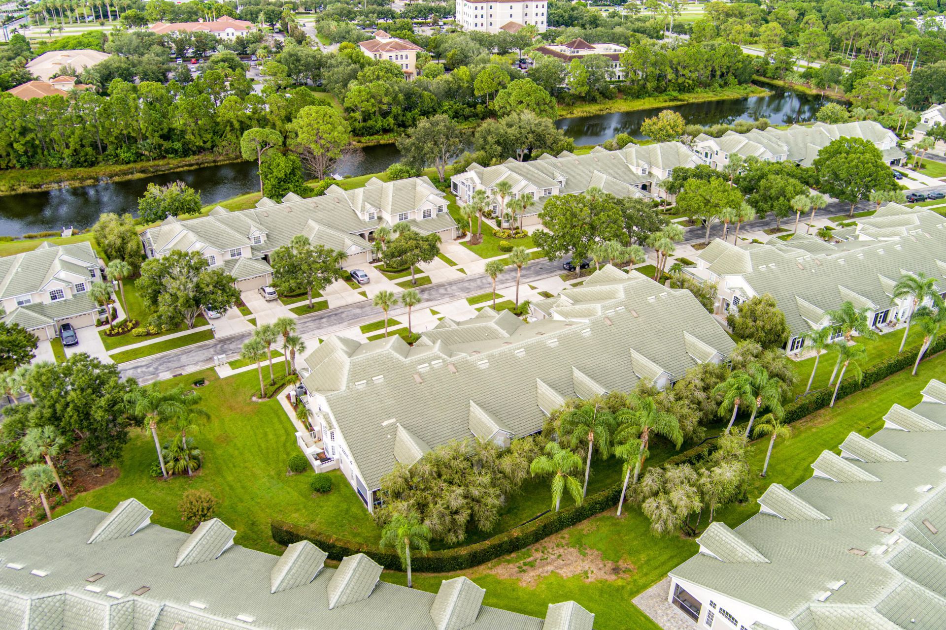 1686 SW Harbour Isles Circle, Port Saint Lucie, FL 34986 Photo