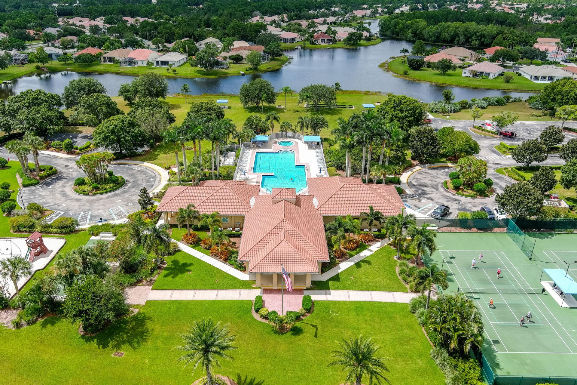 1686 SW Harbour Isles Circle, Port Saint Lucie, FL 34986 Photo