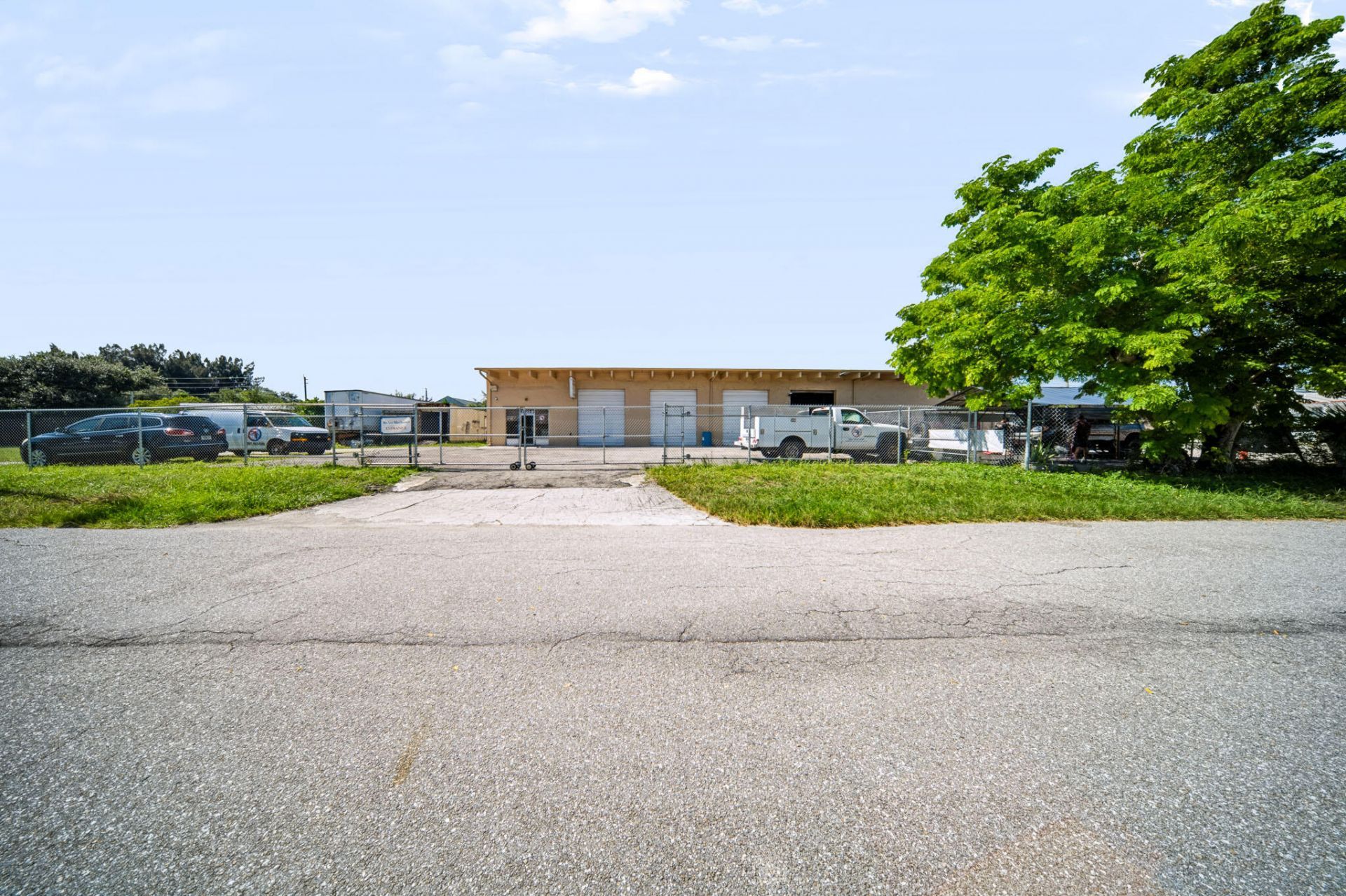 2422 N Military Trail, West Palm Beach, FL 33422 Photo