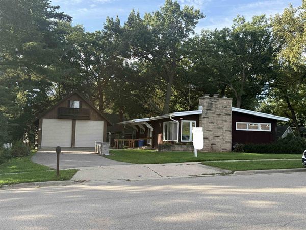 6515 Mendota Avenue, Middleton, WI 53562
