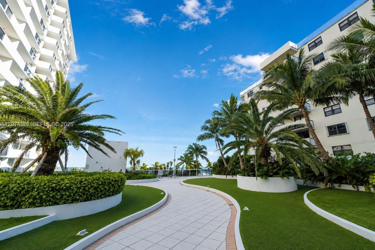 100 Lincoln Rd , Unit 631, Miami Beach, FL 33139 Photo