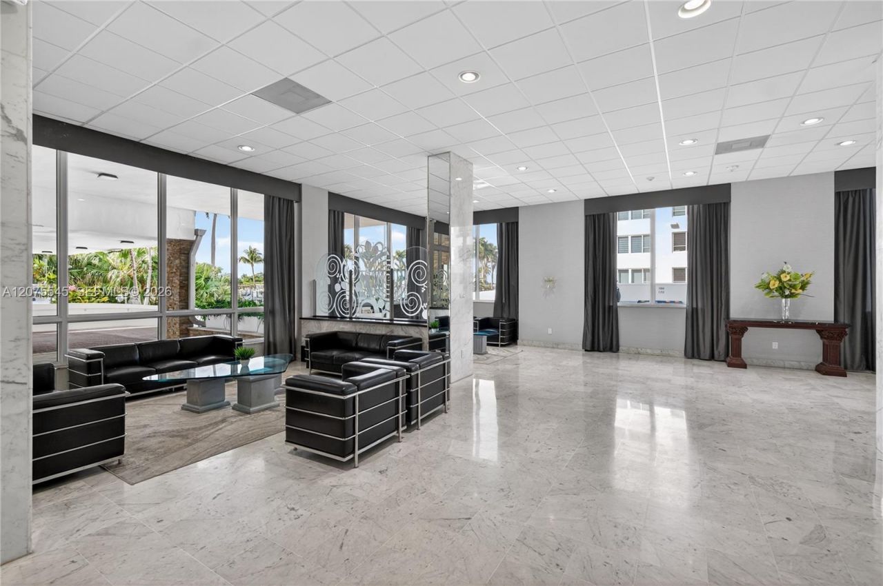 5001 Collins Ave , Unit 3B, Miami Beach, FL 33140 Photo