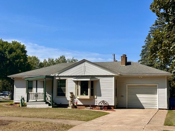 2934 Oak Avenue, Slayton, MN 56172
