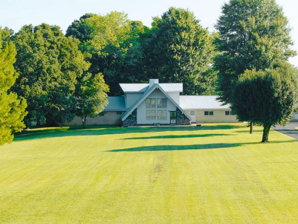 2385 Hyndsver Road , Martin, TN 38237