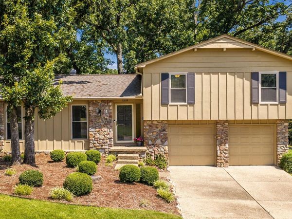 11618 W Stoney Point Ct, Little Rock, AR 72211