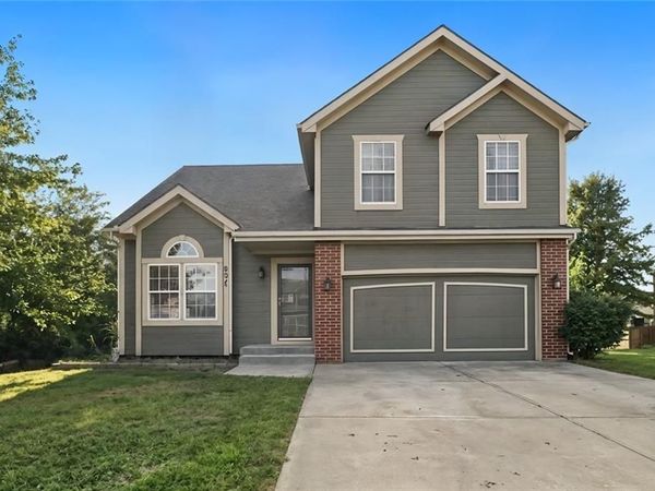 802 N Cypress Circle, Kearney, MO 64060