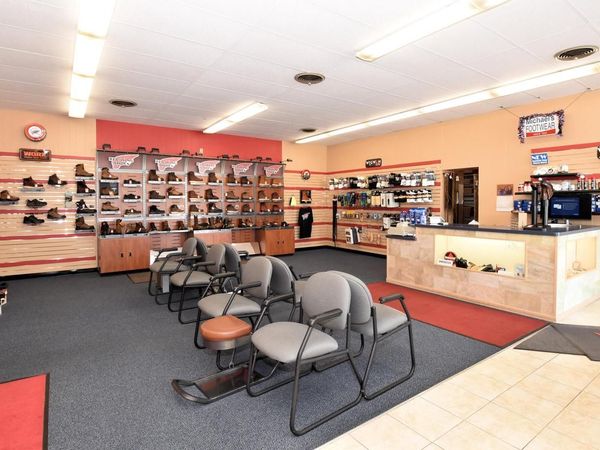 5427 S 108th STREET, Hales Corners, WI 00000