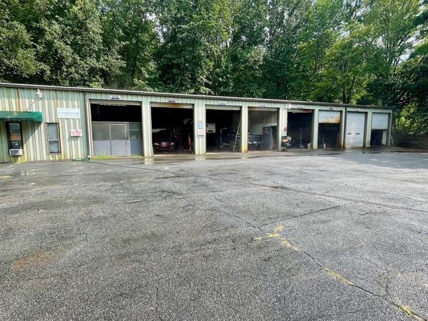 2734 Watts Drive NW, Kennesaw, GA 30144