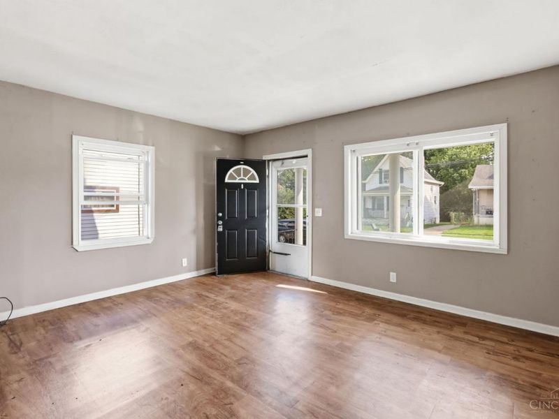 1620 De Armand Avenue, North College Hill, OH 45239 Photo 2