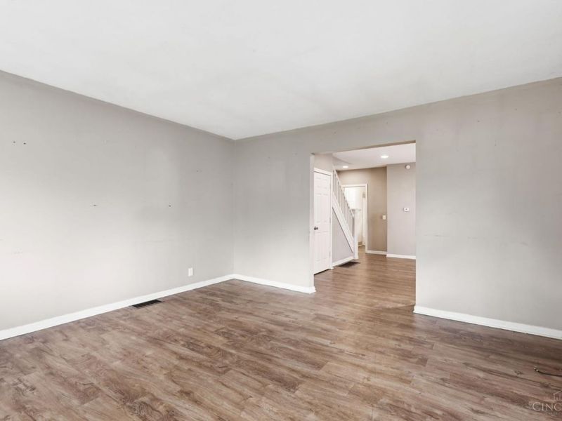 1620 De Armand Avenue, North College Hill, OH 45239 Photo 3