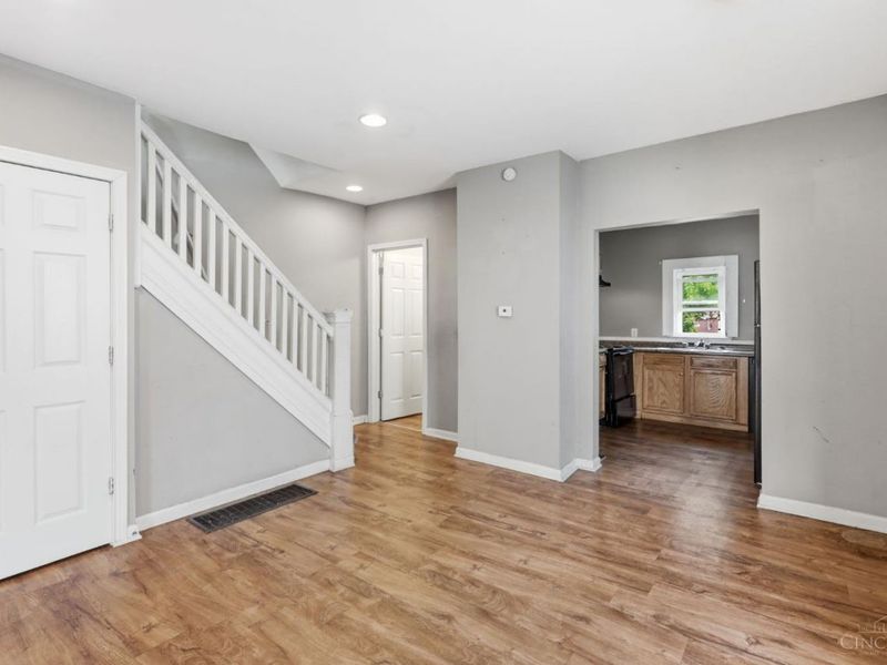 1620 De Armand Avenue, North College Hill, OH 45239 Photo 4