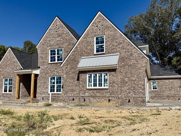 2412 Glenmore Cove, Hernando, MS 38632