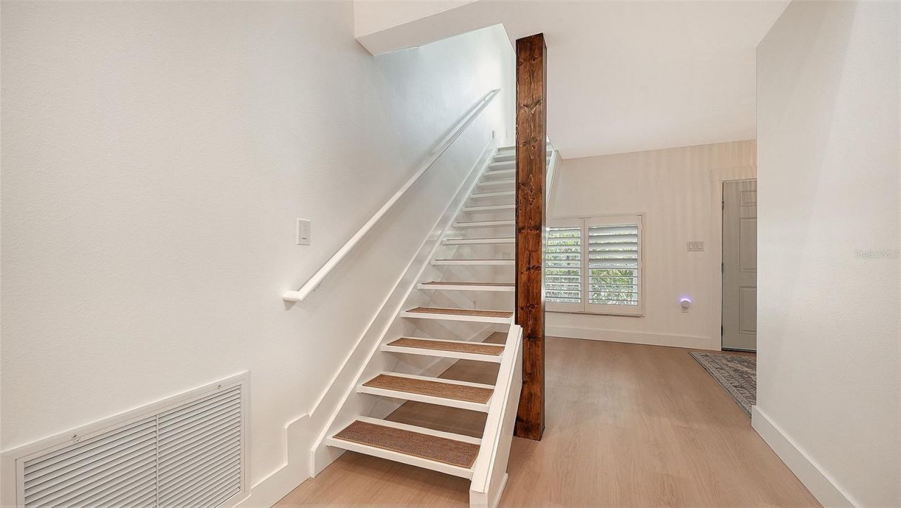 3624 S Lockwood Ridge Road, Sarasota, FL 34239 Photo
