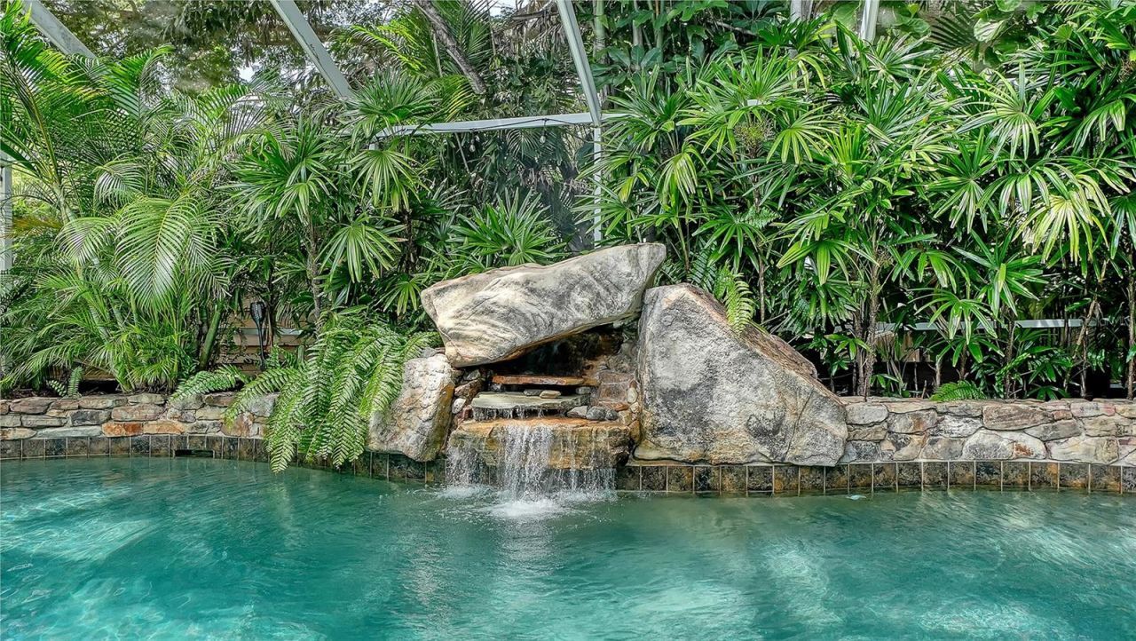 3624 S Lockwood Ridge Road, Sarasota, FL 34239 Photo