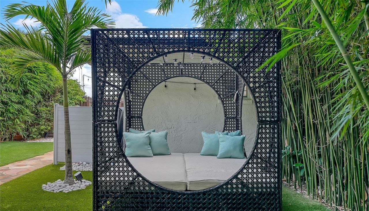 3624 S Lockwood Ridge Road, Sarasota, FL 34239 Photo