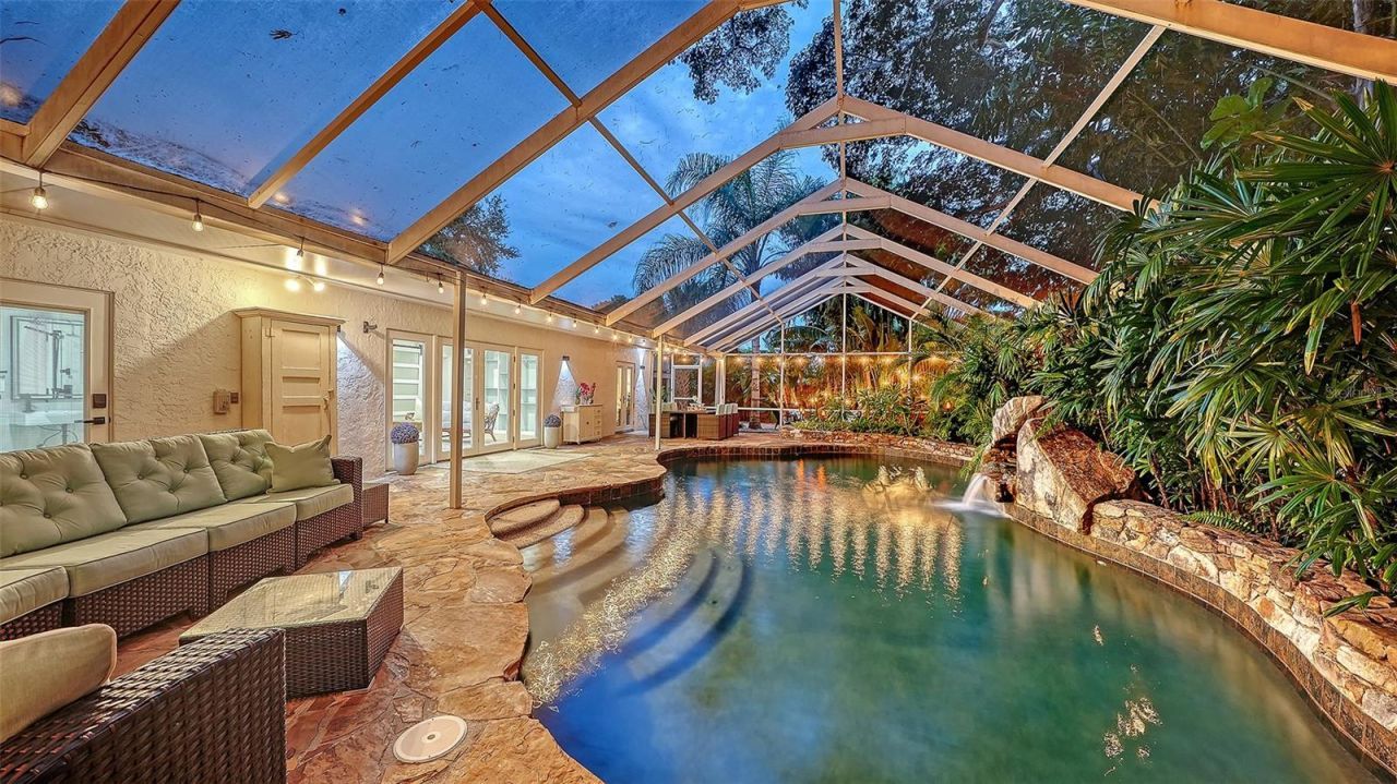 3624 S Lockwood Ridge Road, Sarasota, FL 34239 Photo