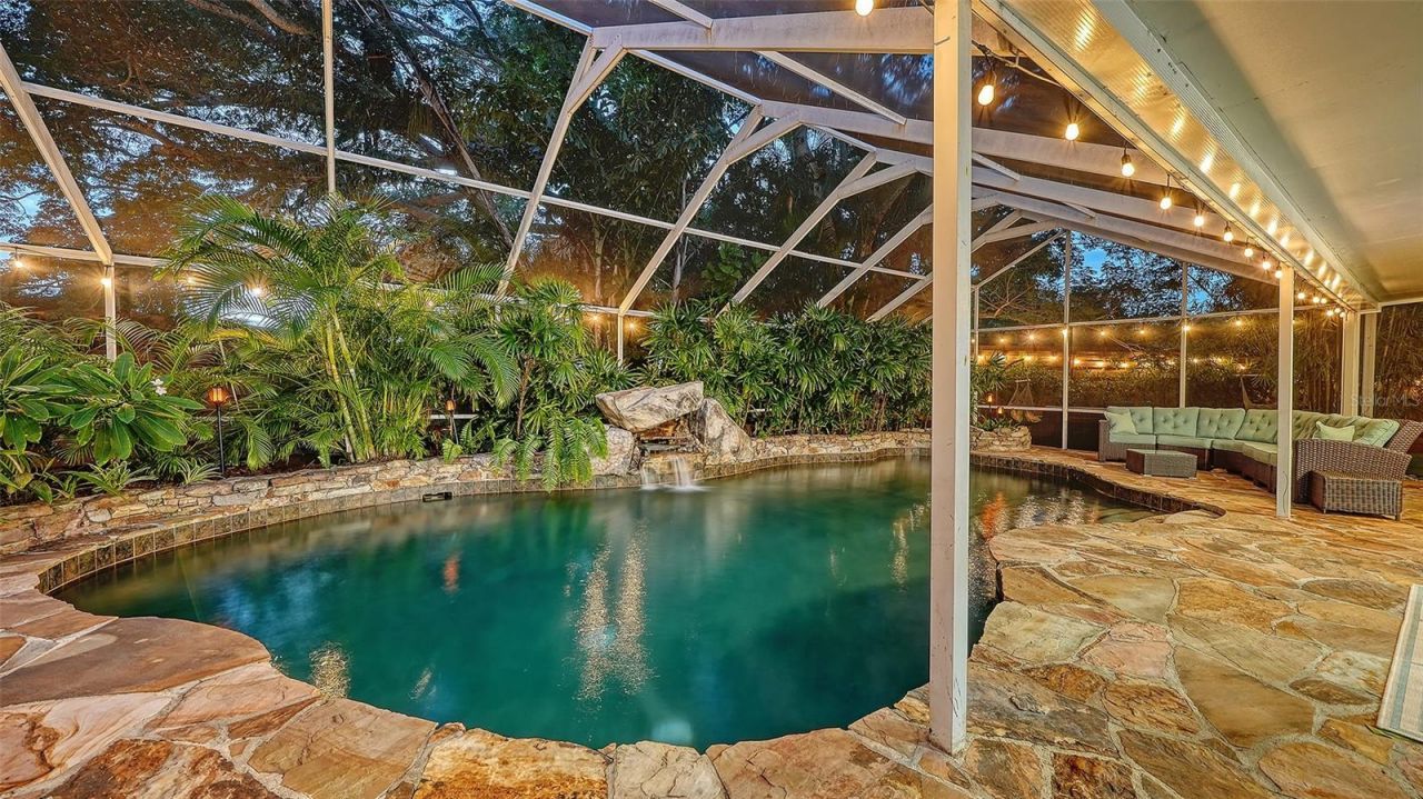 3624 S Lockwood Ridge Road, Sarasota, FL 34239 Photo
