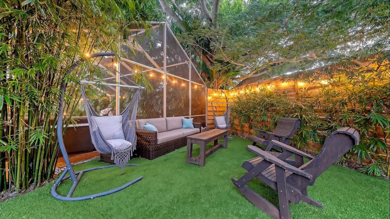 3624 S Lockwood Ridge Road, Sarasota, FL 34239 Photo