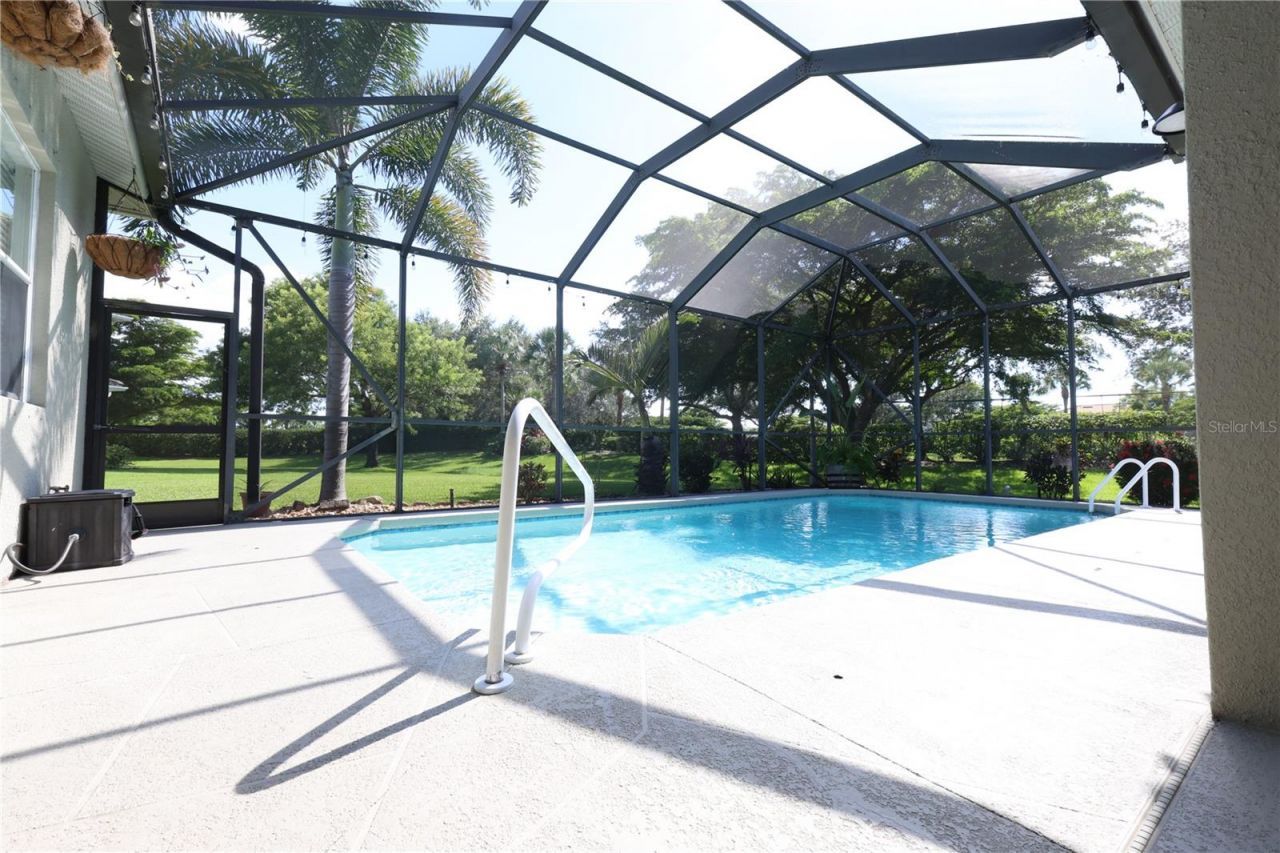9826 Weather Stone Place , Fort Myers, FL 33913 Photo