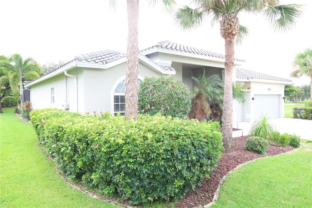 9826 Weather Stone Place , Fort Myers, FL 33913 Photo