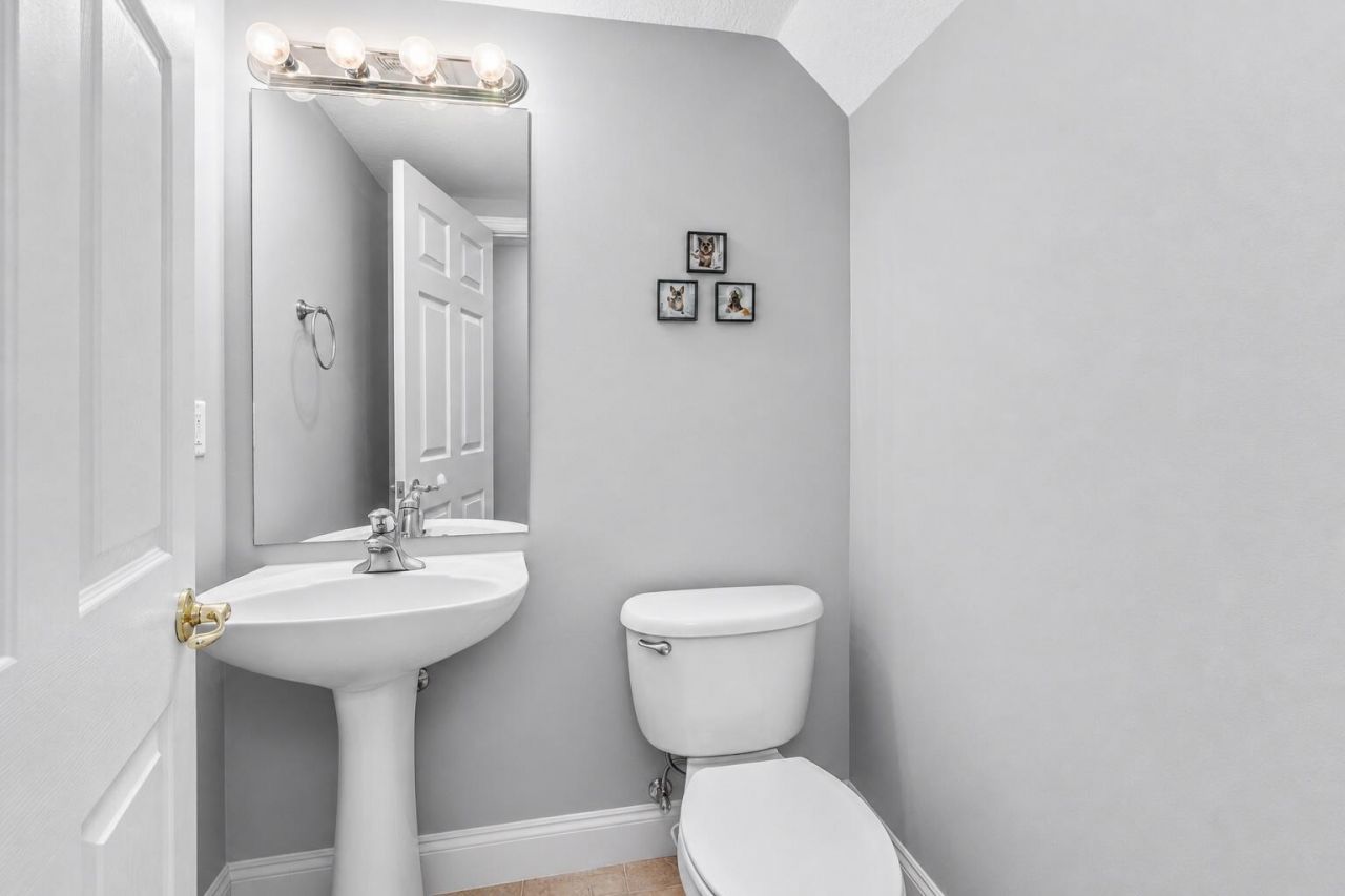 2928 Hidden Hills Road, Unit 1404, West Palm Beach, FL 33411 Photo