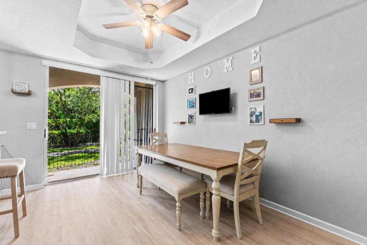 2928 Hidden Hills Road, Unit 1404, West Palm Beach, FL 33411 Photo