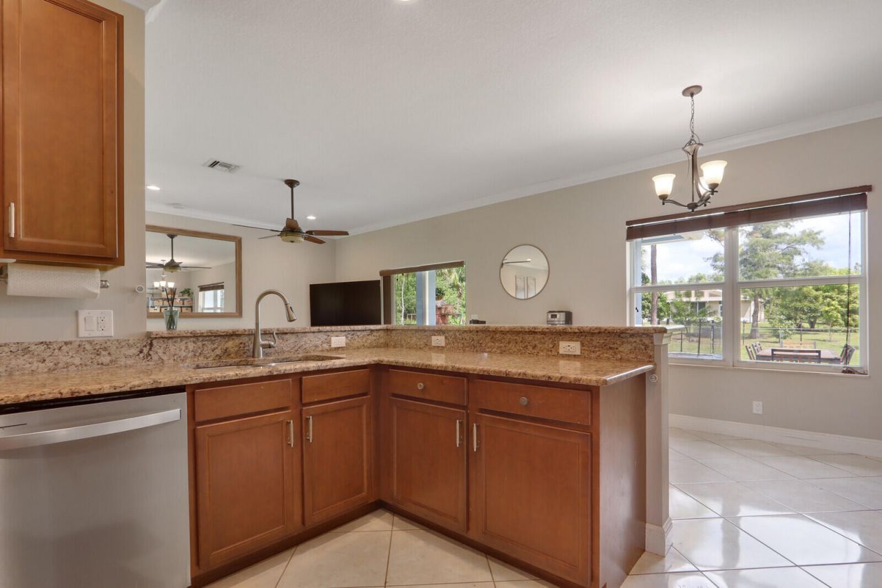 16605 64th Place N, Loxahatchee, FL 33470 Photo