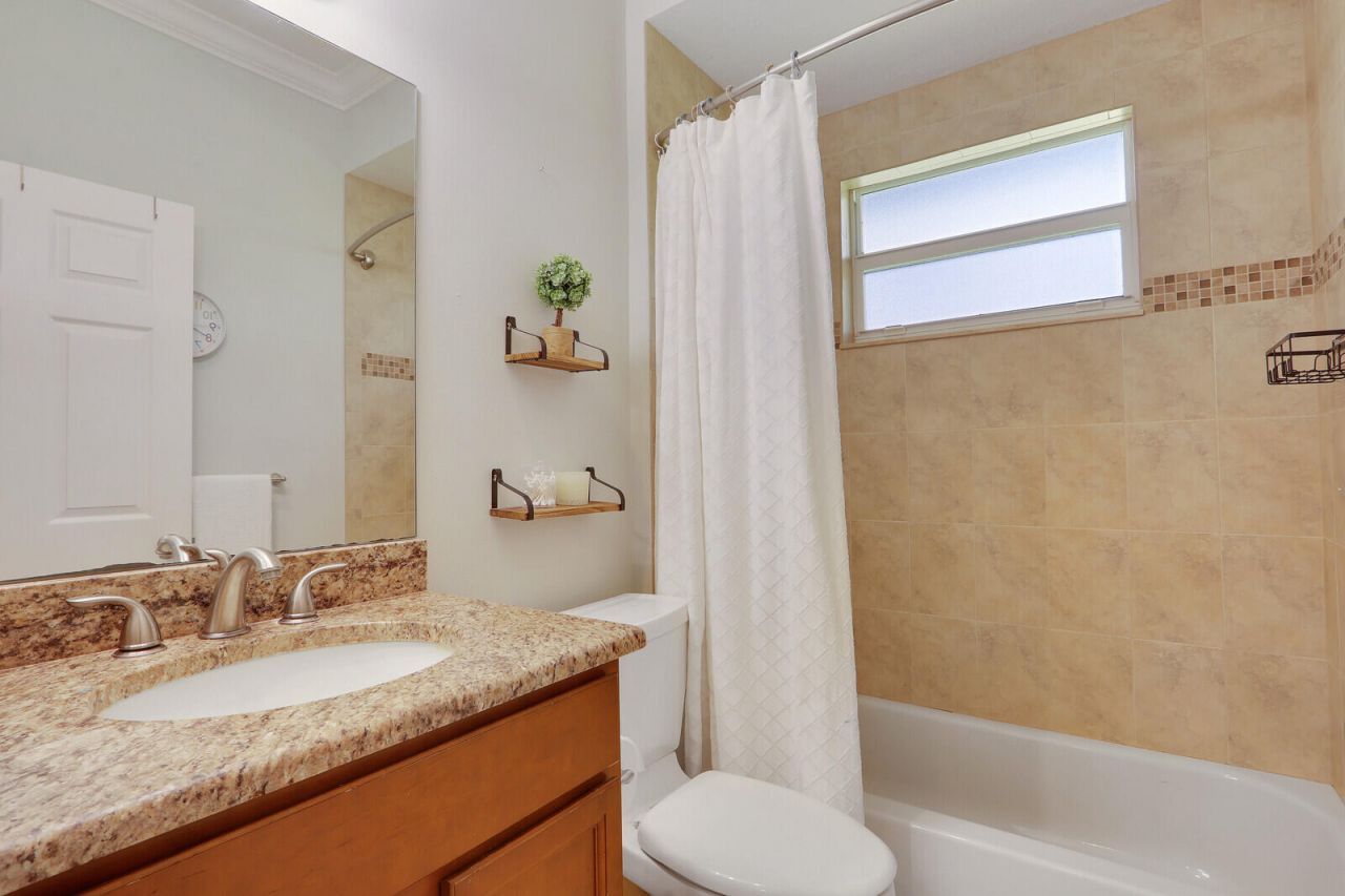 16605 64th Place N, Loxahatchee, FL 33470 Photo