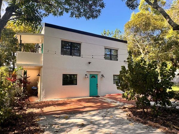 277 NE 55th St, Unit 2-Front, Miami, FL 33137