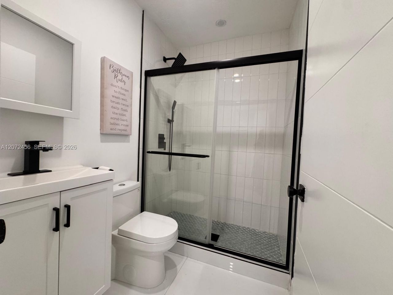 277 NE 55th St, Unit 2-Front, Miami, FL 33137 Photo