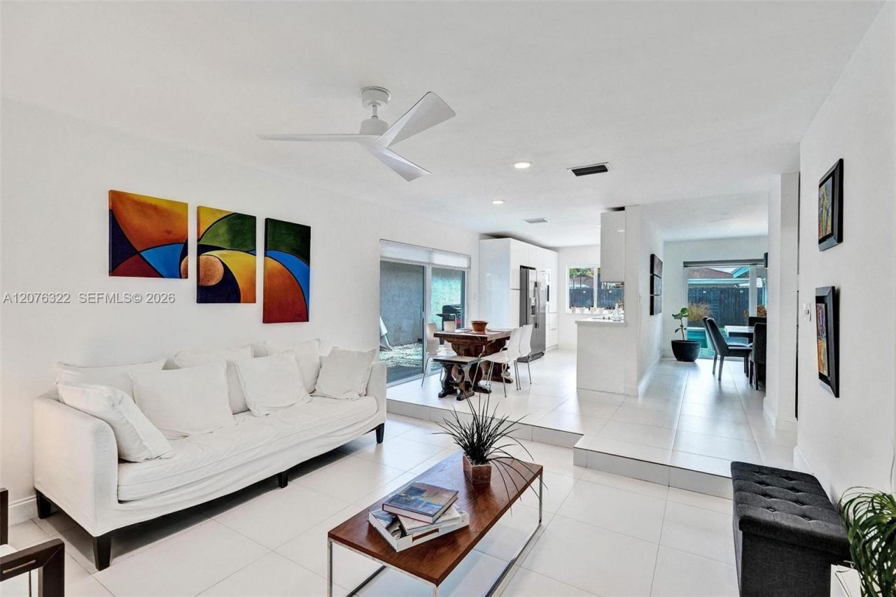 18 Boxwood Rd , Hollywood, FL 33021 Photo