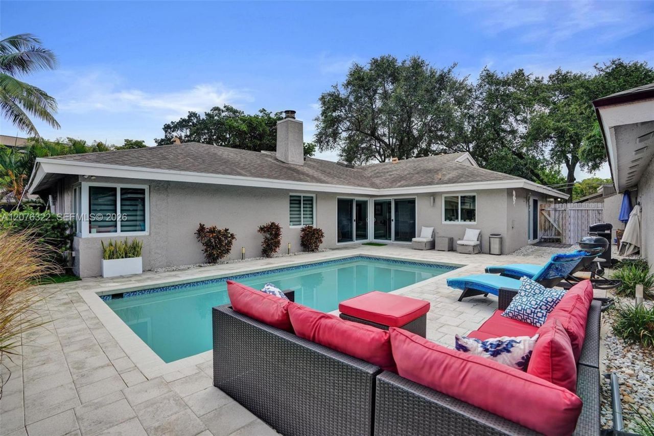 18 Boxwood Rd , Hollywood, FL 33021 Photo