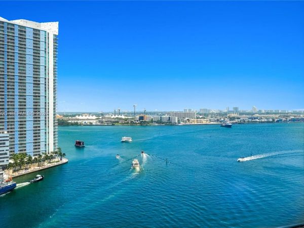 901 Brickell Key Blvd , Unit 1807, Miami, FL 33131