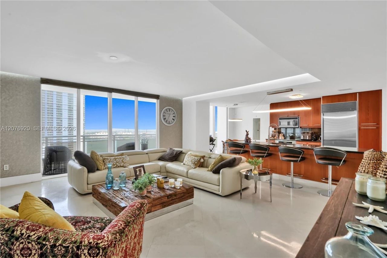 901 Brickell Key Blvd , Unit 1807, Miami, FL 33131 Photo