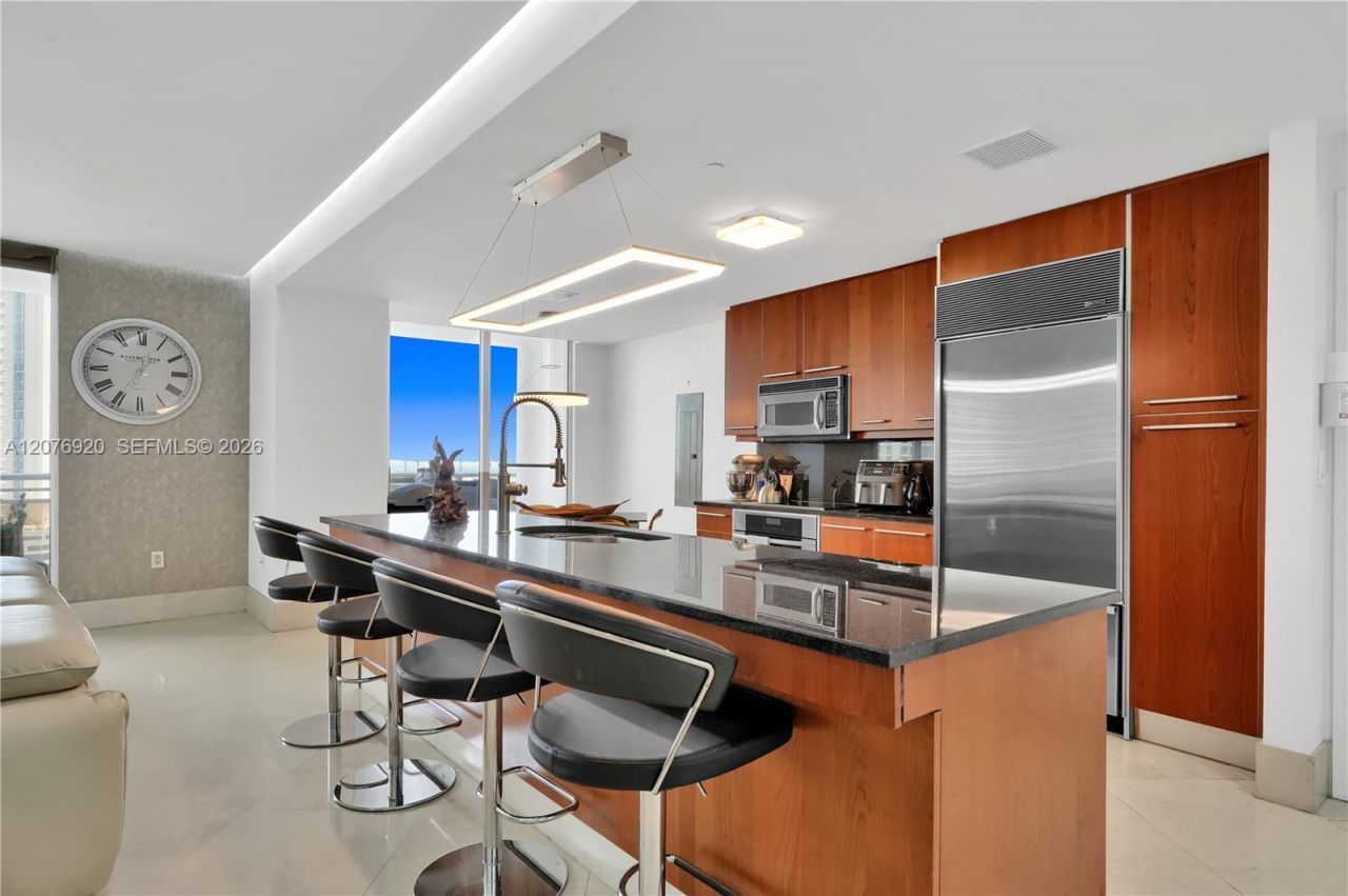 901 Brickell Key Blvd , Unit 1807, Miami, FL 33131 Photo