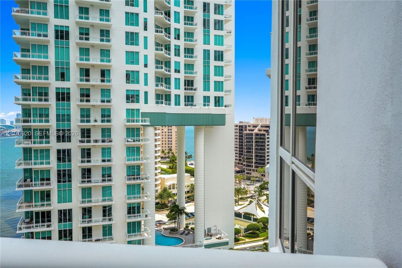 901 Brickell Key Blvd , Unit 1807, Miami, FL 33131 Photo