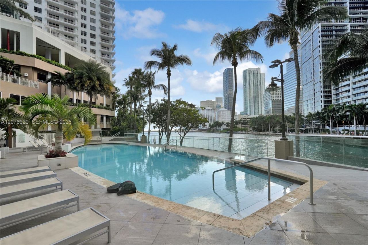 901 Brickell Key Blvd , Unit 1807, Miami, FL 33131 Photo