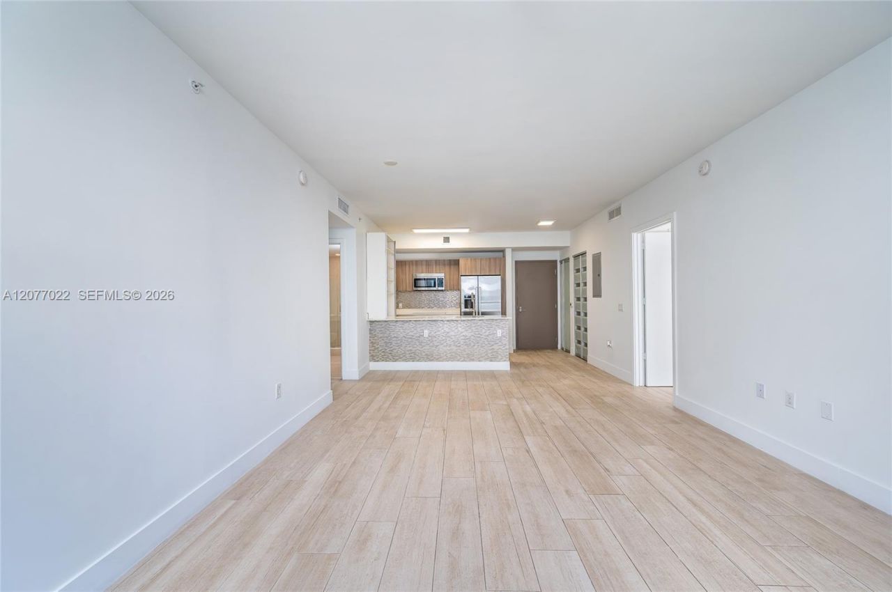 201 SW 17th Rd, Unit 602, Miami, FL 33129 Photo
