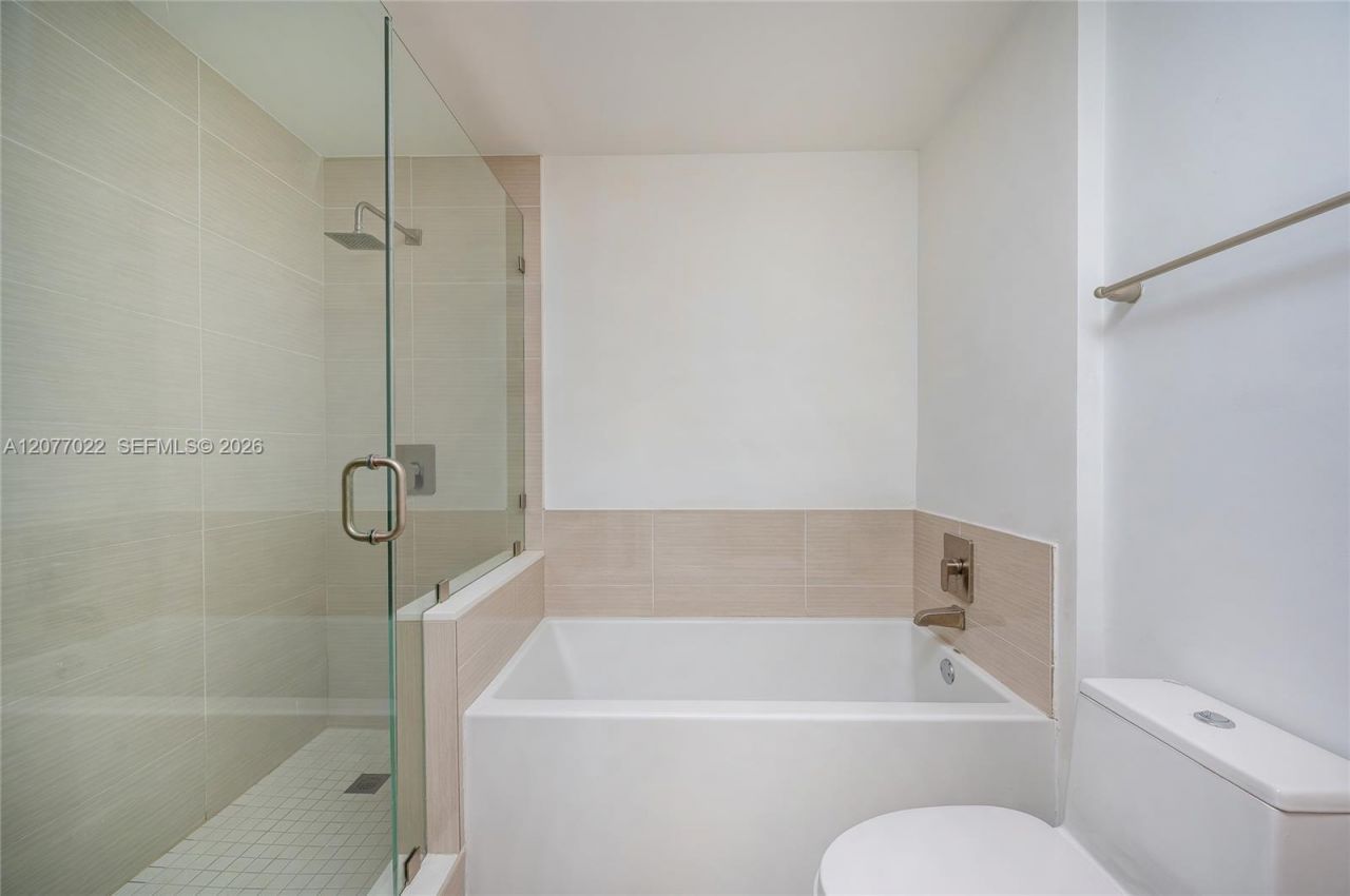 201 SW 17th Rd, Unit 602, Miami, FL 33129 Photo