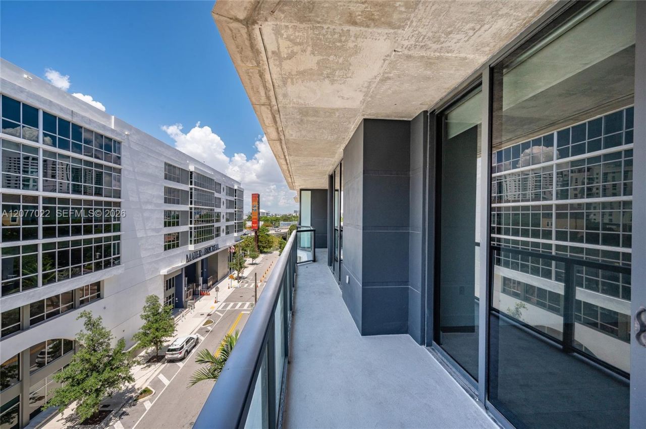 201 SW 17th Rd, Unit 602, Miami, FL 33129 Photo