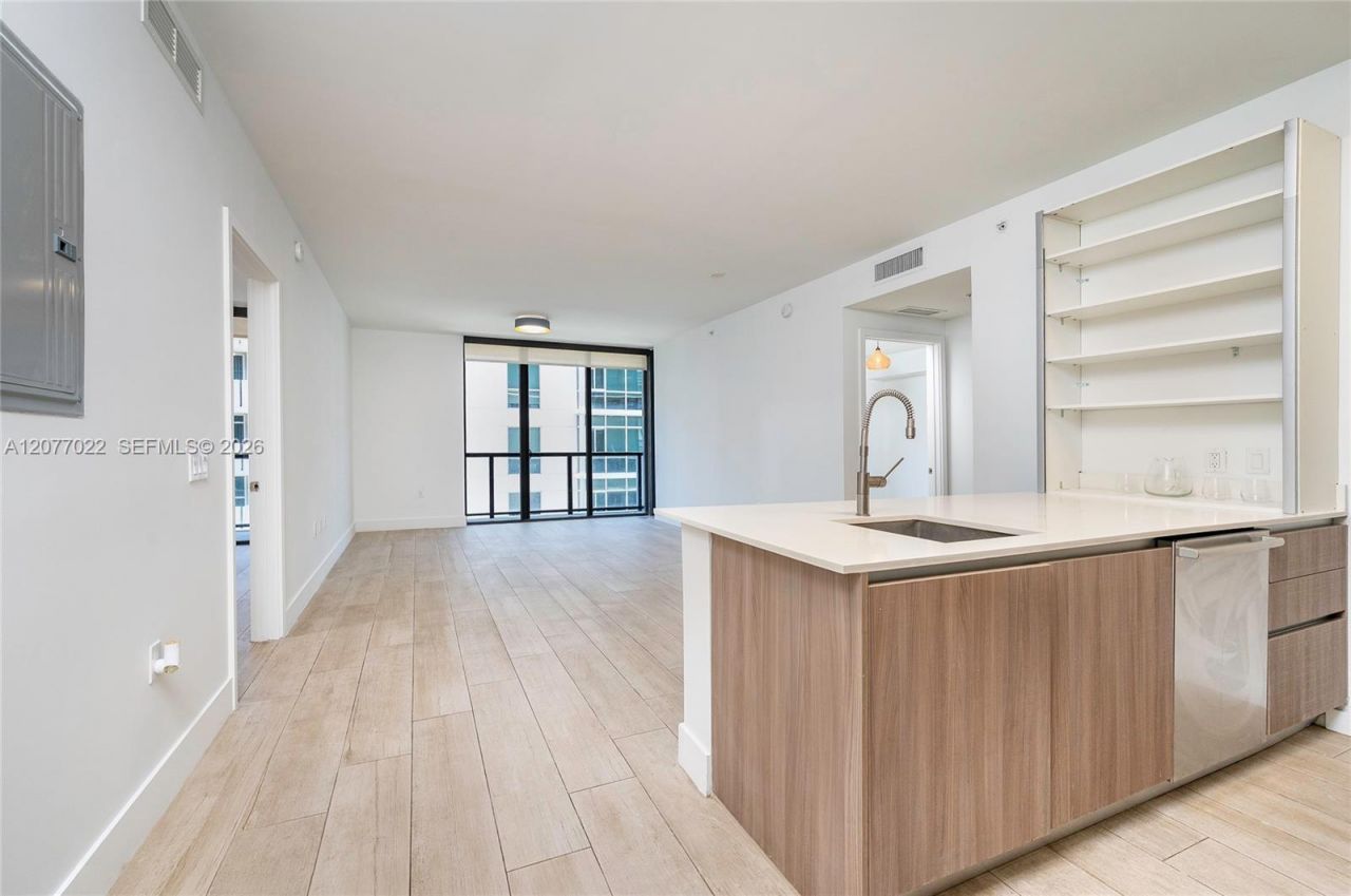 201 SW 17th Rd, Unit 602, Miami, FL 33129 Photo