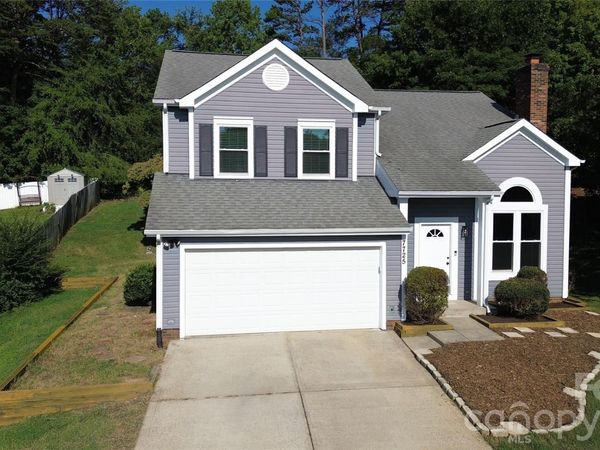 7725 Batavia Lane, Charlotte, NC 28213