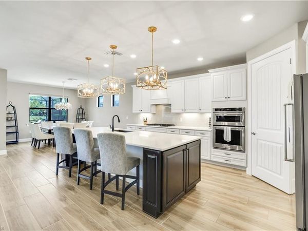 9373 Surfbird CT , NAPLES, FL 34120
