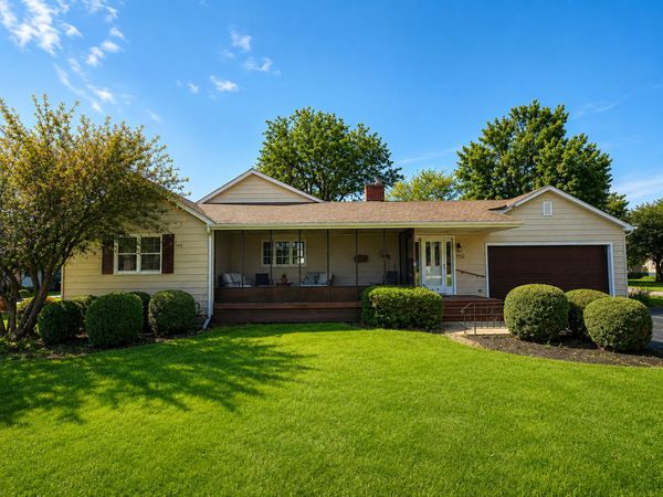 1150 E State Street, Sycamore, IL 60178