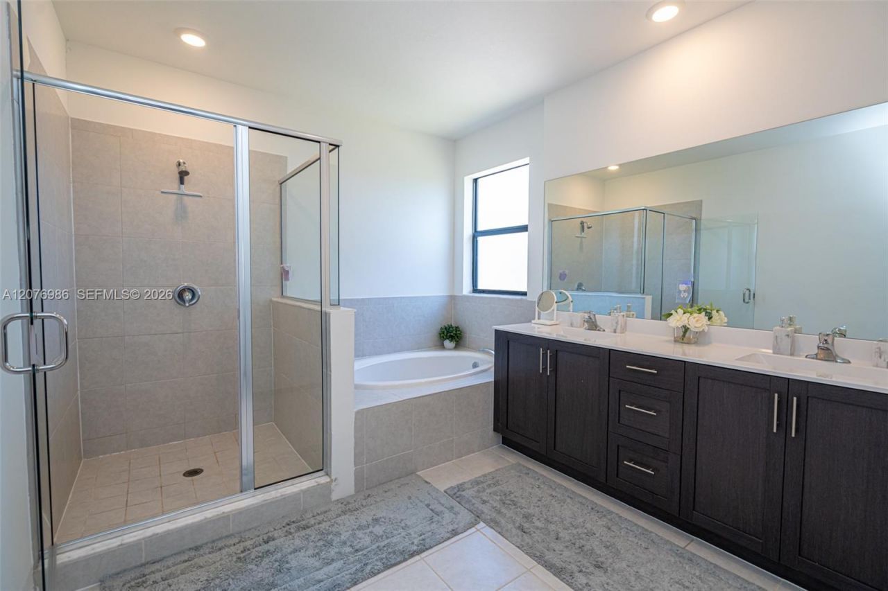 139 NE 27th Ter, Homestead, FL 33033 Photo