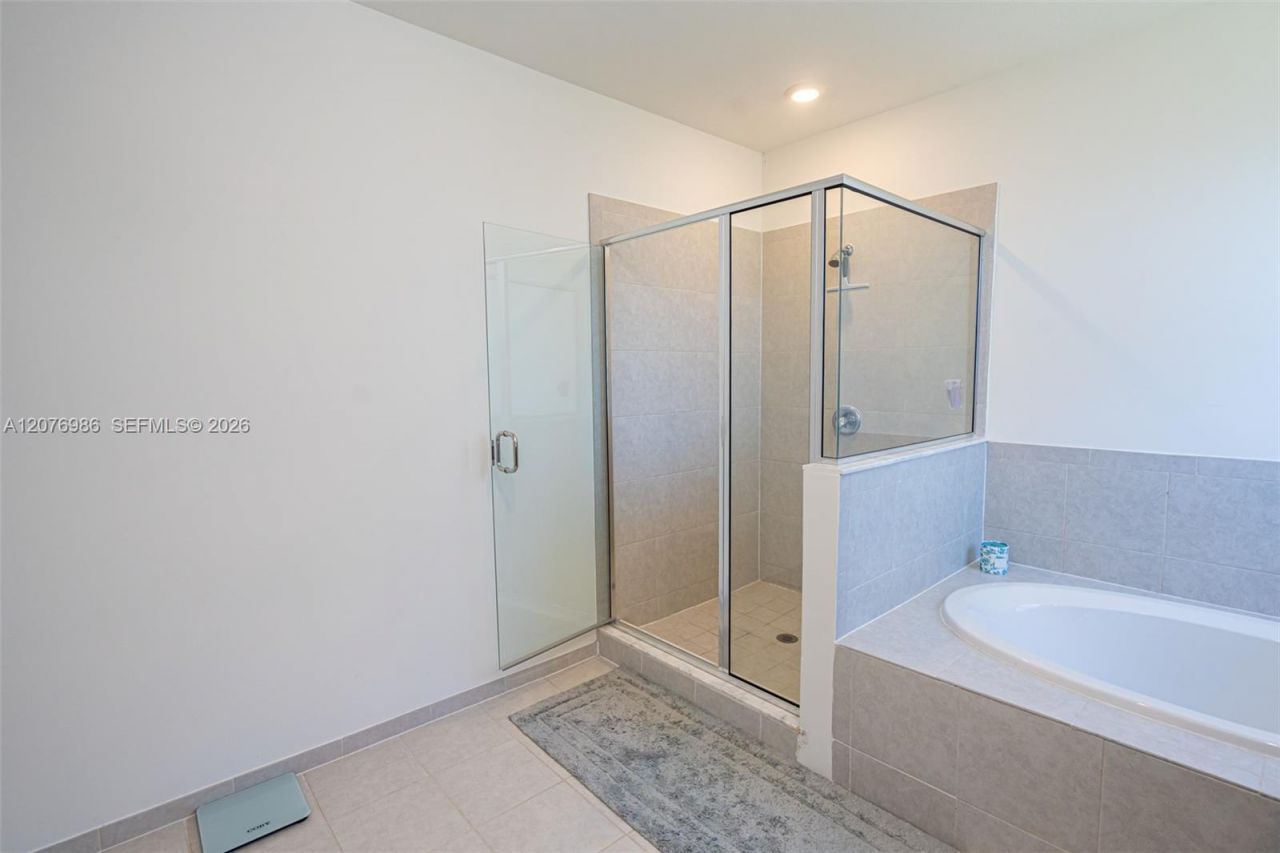 139 NE 27th Ter, Homestead, FL 33033 Photo